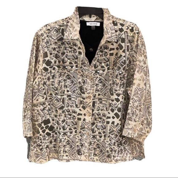 ios SIZE MEDIUM SILVER & GOLD SEQUIN BURNOUT FABRIC JACKET - Picture 2 of 9